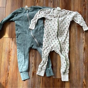 Bundle of two Parade Organics Zip Sleeper Rompers